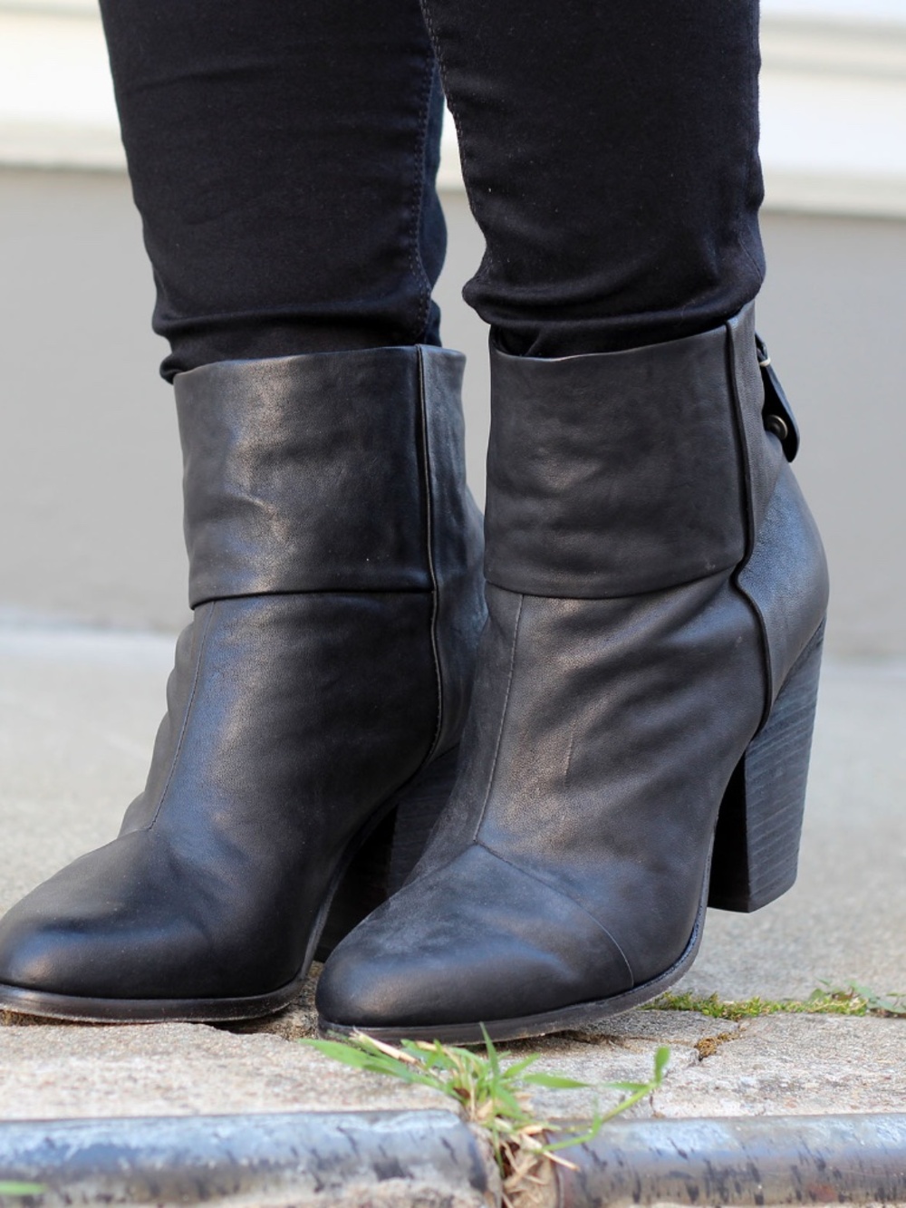 Rag & Bone Newbury Leather Boots Sz 38 with Box, Bag & Authentication Card